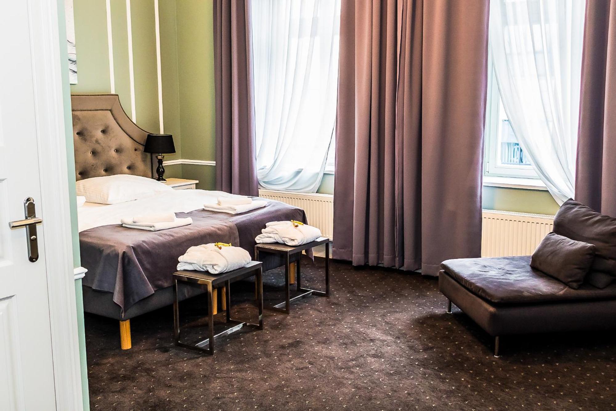 Aparthotel Platinum Apartamenty อีนอวรอตสวาฟ ภายนอก รูปภาพ