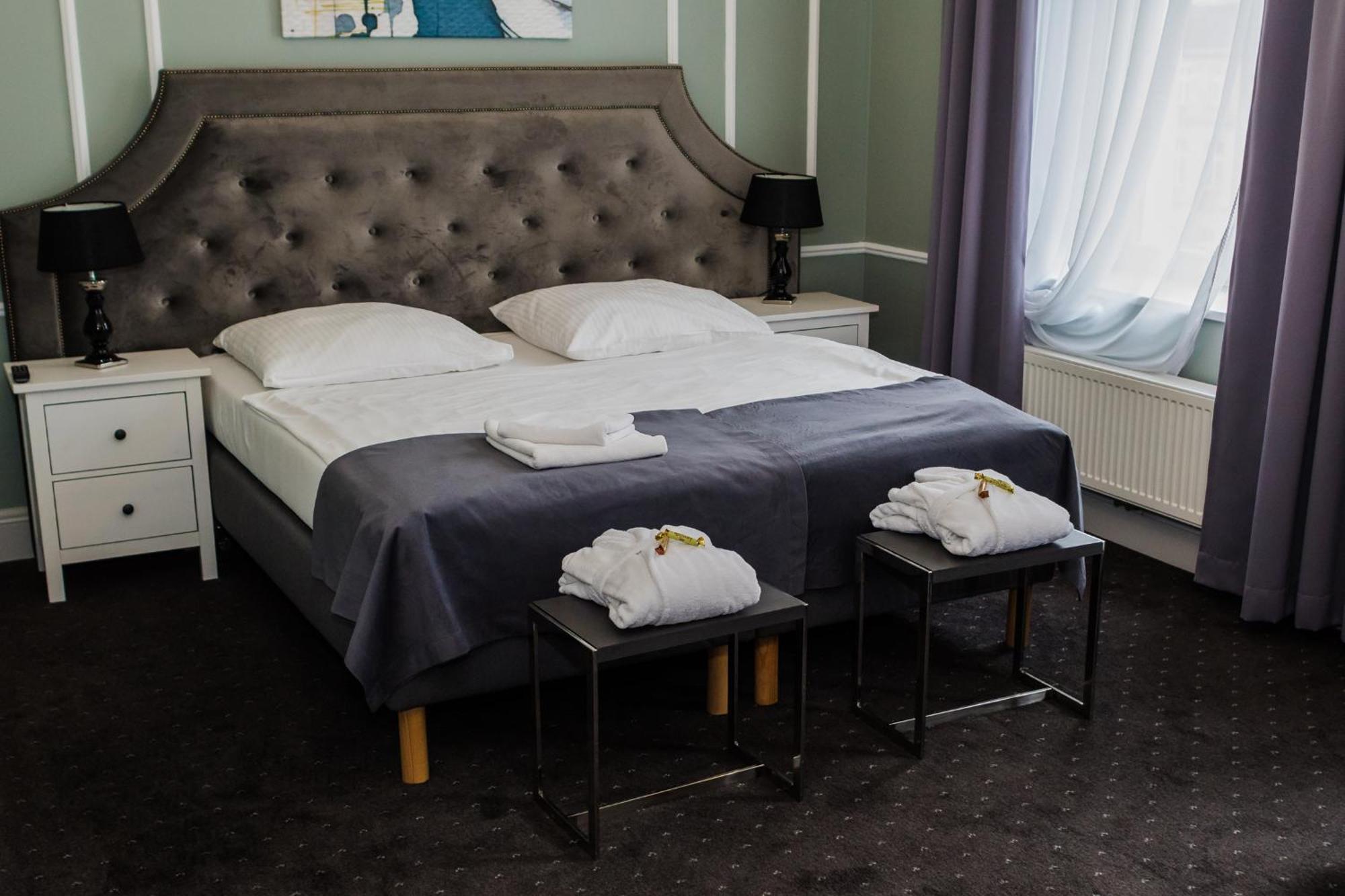 Aparthotel Platinum Apartamenty อีนอวรอตสวาฟ ภายนอก รูปภาพ