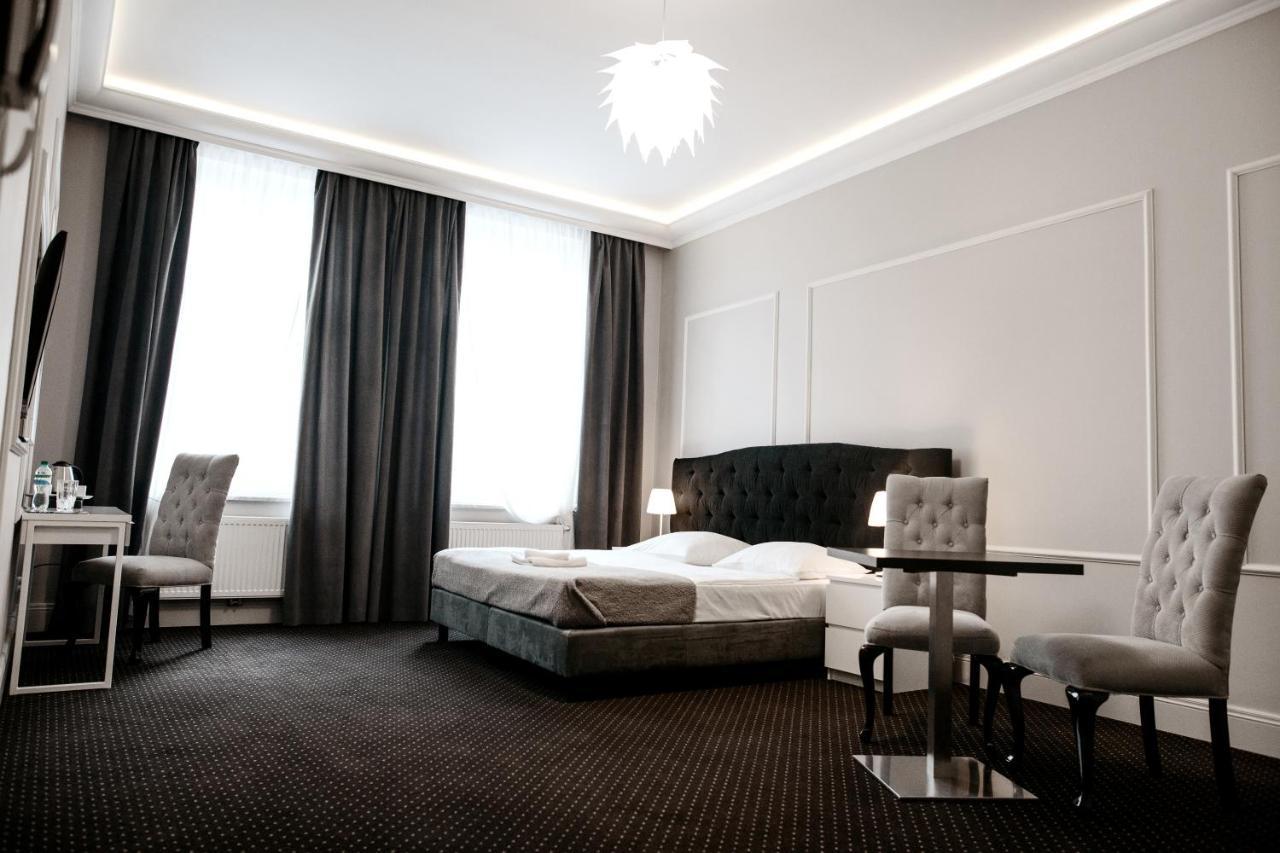 Aparthotel Platinum Apartamenty อีนอวรอตสวาฟ ภายนอก รูปภาพ